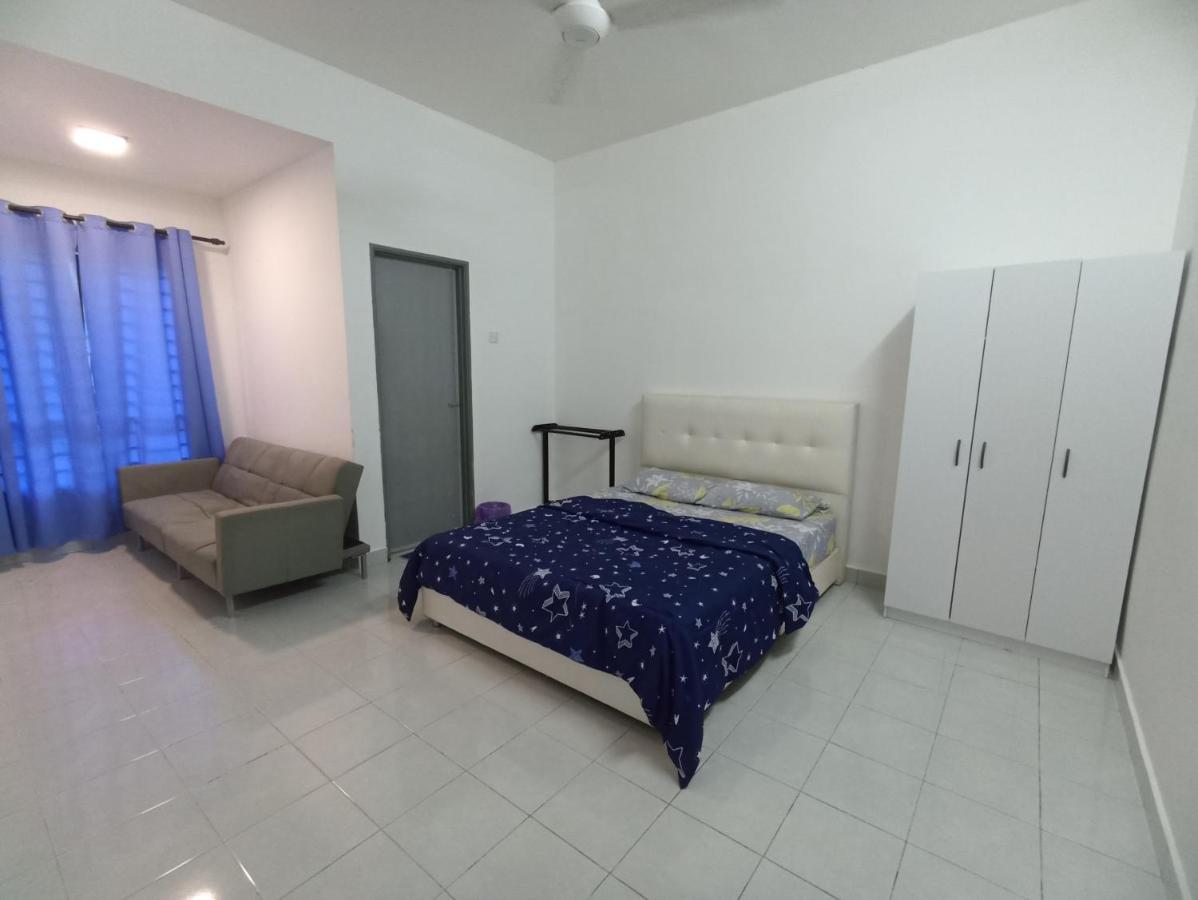 Aisya Homestay Bajet Karak Setia 外观 照片
